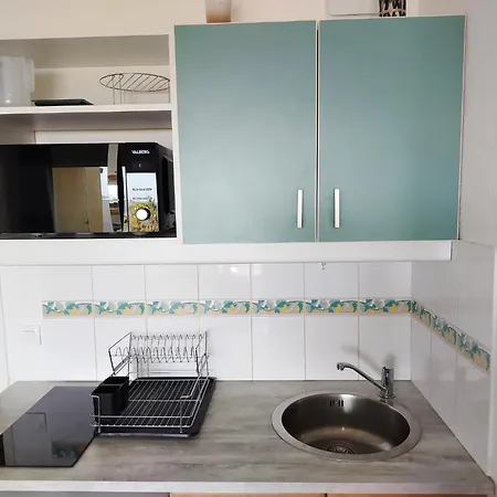 Splendide Vue Pour Ce T2 Dans Avec Piscine - 4goel248 Apartment *