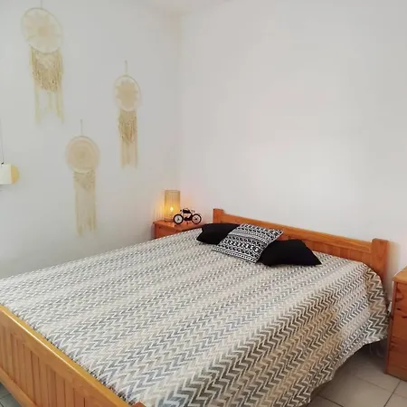 Splendide Vue Pour Ce T2 Dans Avec Piscine - 4goel248 * Saint-Cyprien (Pyrenees-Orientales)